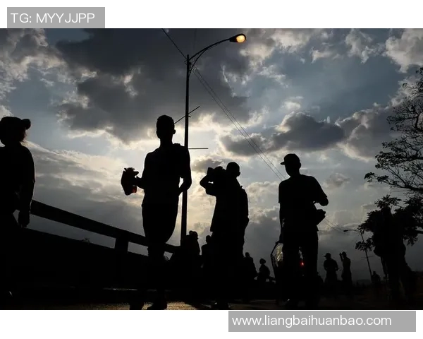 埃及与哥伦比亚激战正酣比分揭晓精彩瞬间回顾 埃及与哥伦比亚激战正酣比分揭晓精彩瞬间回顾