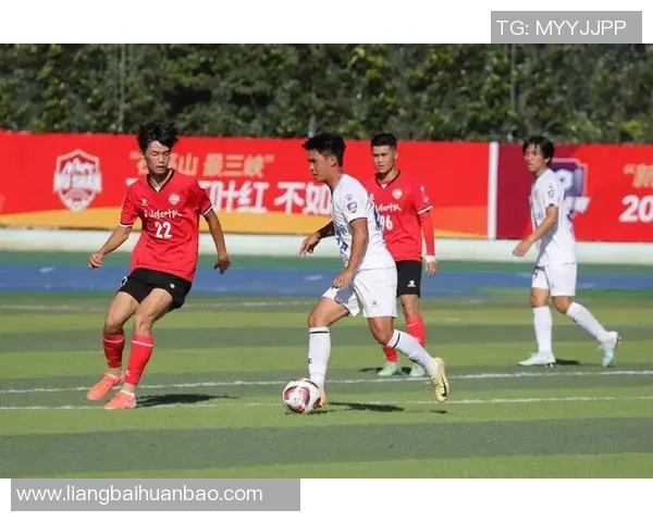 一月十六日精彩足球比赛直播全程回顾与精彩瞬间分析 一月十六日精彩足球比赛直播全程回顾与精彩瞬间分析