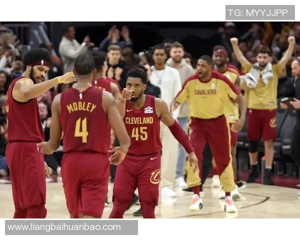 火箭队与骑士队激战三场13分差距揭示实力对决的悬念与希望